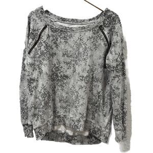 Pam & Gela Women's Gray Shoulder‎ Zip Long Sleeve Pullover Sweater Size Medium